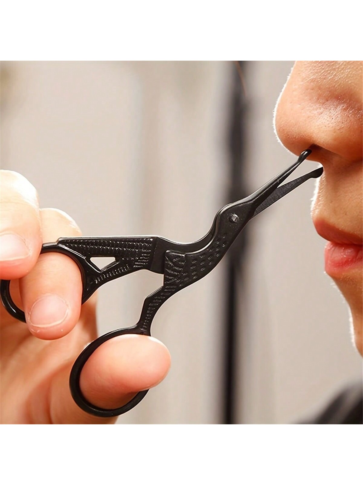 Tesoura para Pelos do Nariz, A - Nose Trimmer avaliação e preço
